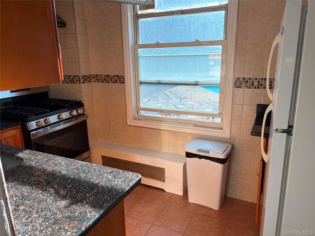 98-20 62nd Drive 3D, Rego Park, NY 11374
