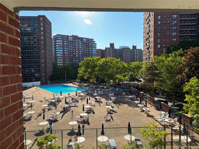 98-20 62nd Drive 3D, Rego Park, NY 11374