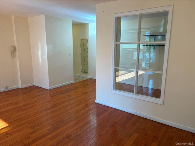 98-20 62nd Drive 3D, Rego Park, NY 11374