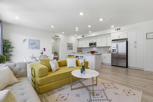 3873 Quantum Drive 303, Fremont, CA 94538