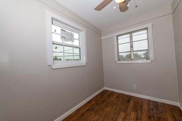 7110 Mchenry Street B-TOP, Houston, TX 77087