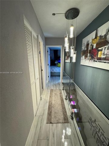 3870 W 8th Ln 19, Hialeah, FL 33012