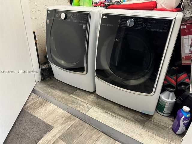 3870 W 8th Ln 19, Hialeah, FL 33012