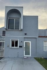 3870 W 8th Ln 19, Hialeah, FL 33012