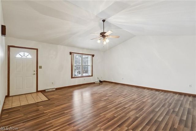 6695 Clingan Road 32, Poland, OH 44514