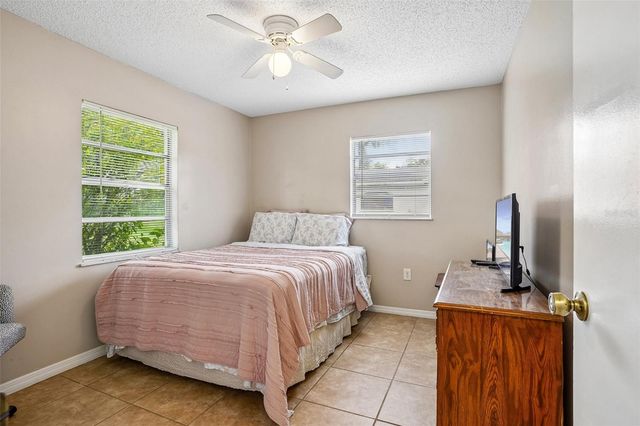 36146 HICKORY STREET, Fruitland Park, FL 34731
