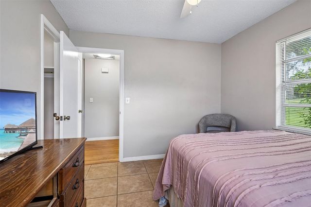 36146 HICKORY STREET, Fruitland Park, FL 34731