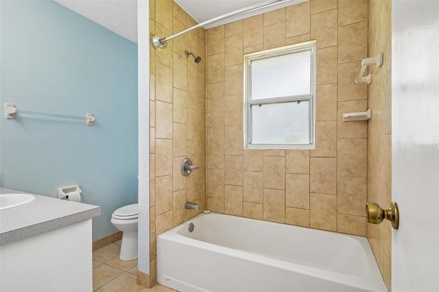 36146 HICKORY STREET, Fruitland Park, FL 34731