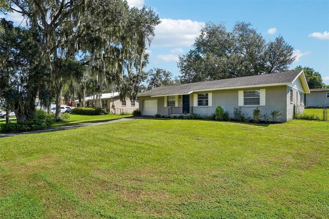 36146 HICKORY STREET, Fruitland Park, FL 34731