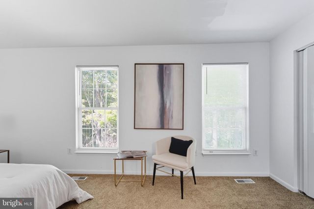 6940 MYERSVIEW DR, Middle River, MD 21220