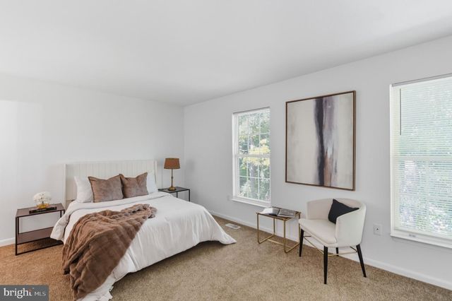 6940 MYERSVIEW DR, Middle River, MD 21220