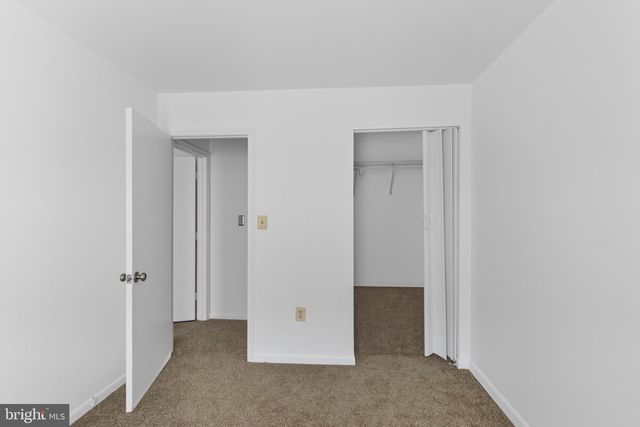 6940 MYERSVIEW DR, Middle River, MD 21220