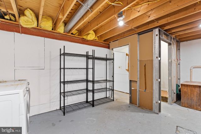 6940 MYERSVIEW DR, Middle River, MD 21220