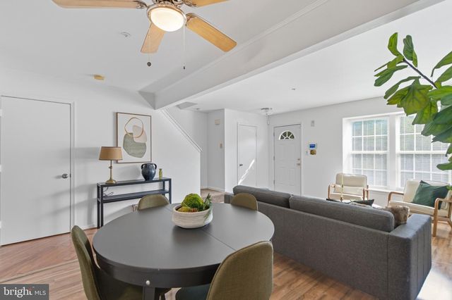 6940 MYERSVIEW DR, Middle River, MD 21220