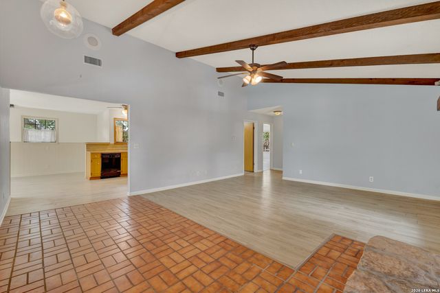1133 BALDY MOUNTAIN CT, Canyon Lake, TX 78133