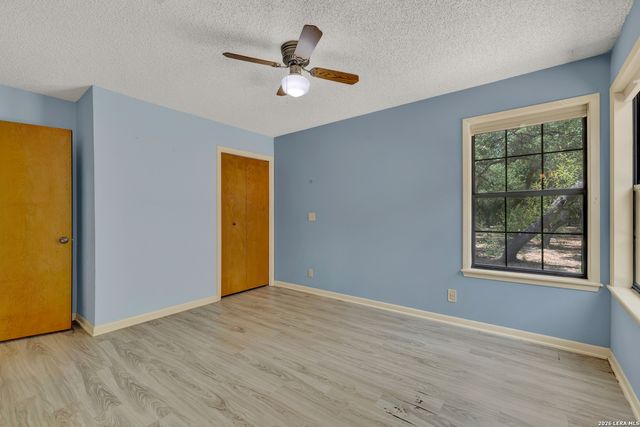 1133 BALDY MOUNTAIN CT, Canyon Lake, TX 78133