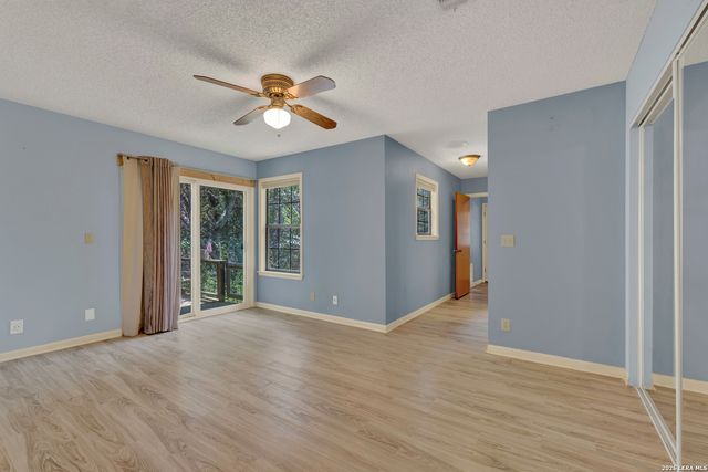1133 BALDY MOUNTAIN CT, Canyon Lake, TX 78133