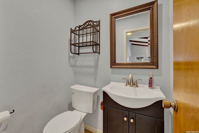 1133 BALDY MOUNTAIN CT, Canyon Lake, TX 78133