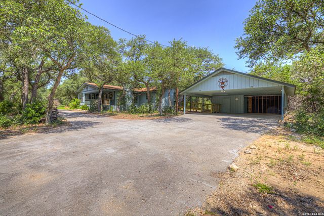 1133 BALDY MOUNTAIN CT, Canyon Lake, TX 78133