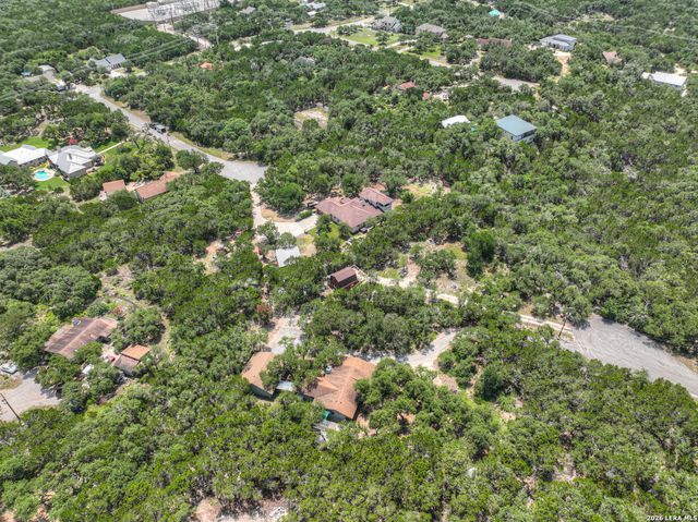 1133 BALDY MOUNTAIN CT, Canyon Lake, TX 78133