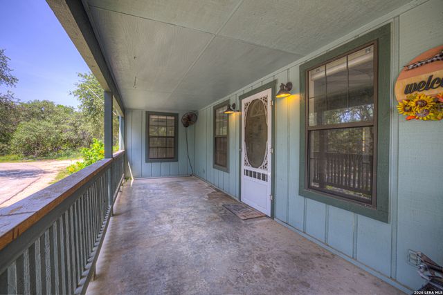 1133 BALDY MOUNTAIN CT, Canyon Lake, TX 78133