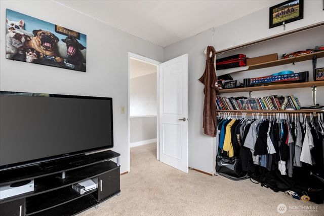 1270 SW 4th Avenue, Oak Harbor, WA 98277