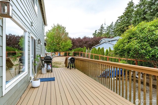 1270 SW 4th Avenue, Oak Harbor, WA 98277