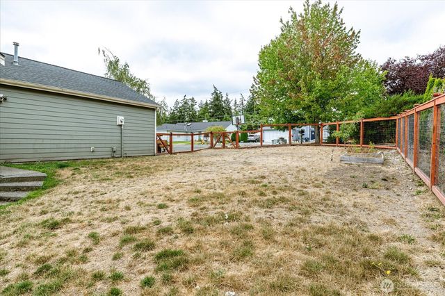 1270 SW 4th Avenue, Oak Harbor, WA 98277