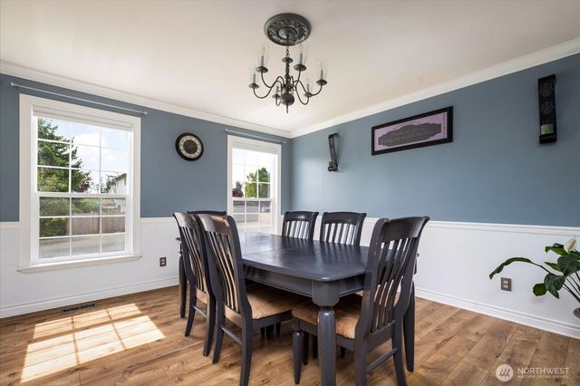 1270 SW 4th Avenue, Oak Harbor, WA 98277