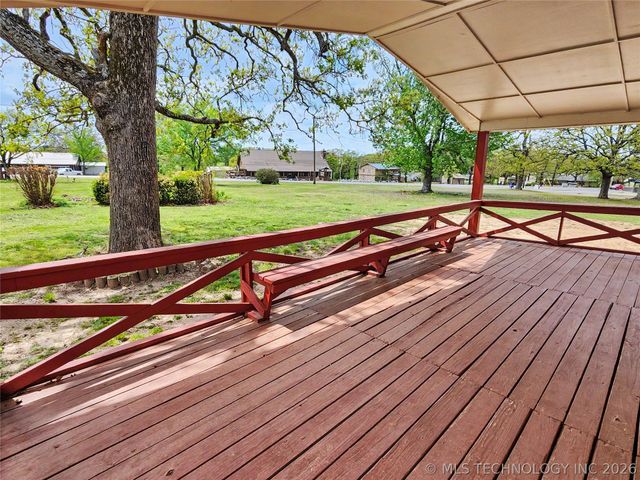 32132 Hwy 82, Cookson, OK 74427