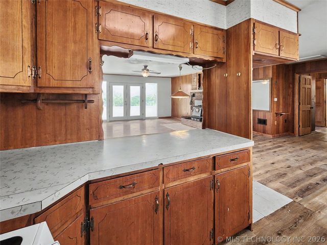 32132 Hwy 82, Cookson, OK 74427
