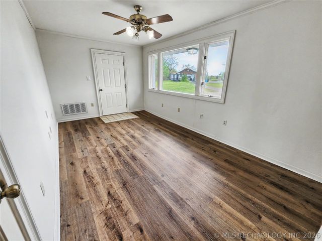 32132 Hwy 82, Cookson, OK 74427