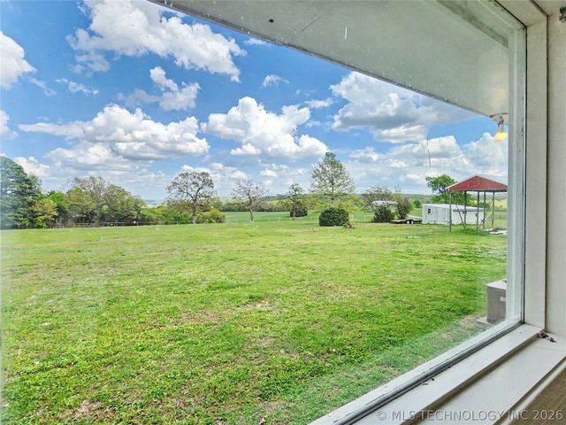 32132 Hwy 82, Cookson, OK 74427