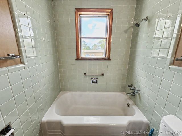 32132 Hwy 82, Cookson, OK 74427