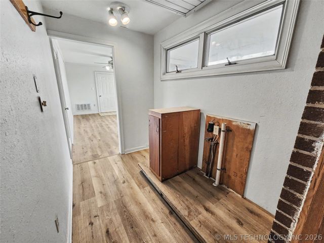 32132 Hwy 82, Cookson, OK 74427