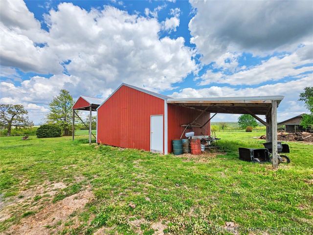 32132 Hwy 82, Cookson, OK 74427