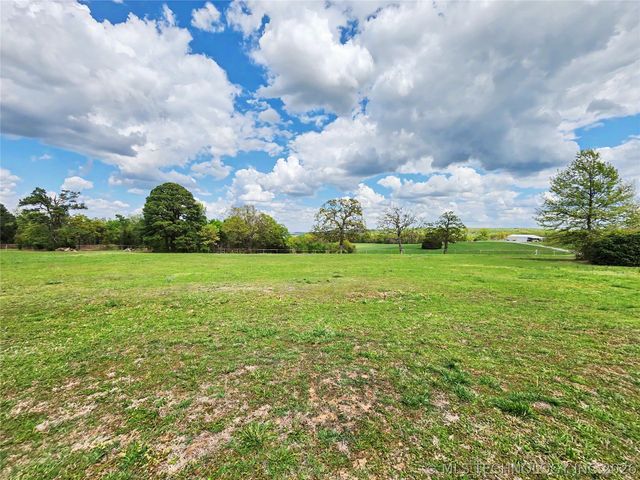 32132 Hwy 82, Cookson, OK 74427
