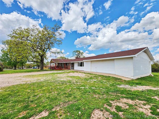 32132 Hwy 82, Cookson, OK 74427