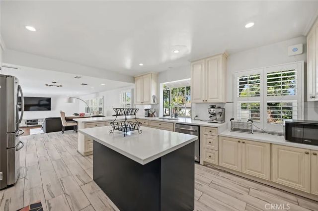 901 Kingsley Drive, Arcadia, CA 91007