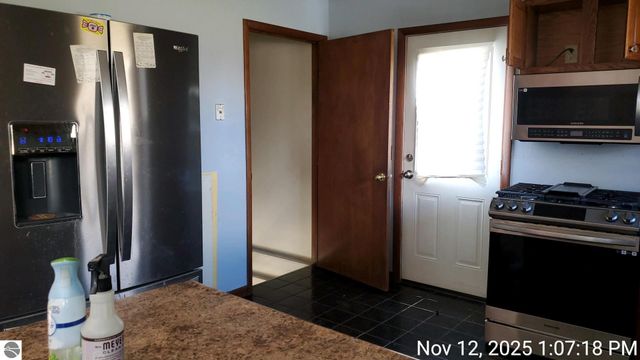 13215 McKinley Road, Rodney, MI 49342