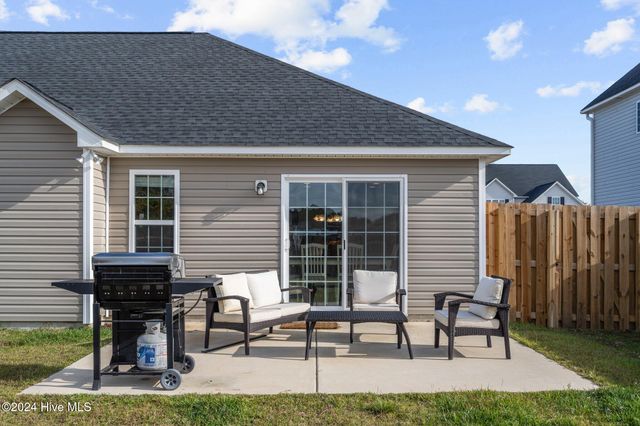 517 Indigo Johnston Drive, Jacksonville, NC 28546