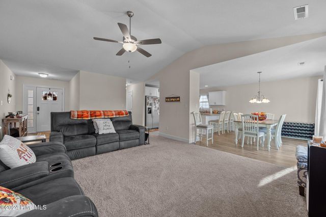 517 Indigo Johnston Drive, Jacksonville, NC 28546