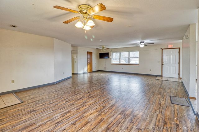 3440 Seven Devils Road, Mcalester, OK 74501