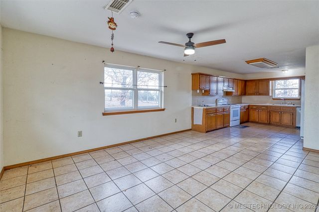 3440 Seven Devils Road, Mcalester, OK 74501