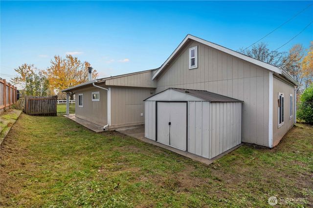 613 E 57th Street, Tacoma, WA 98404