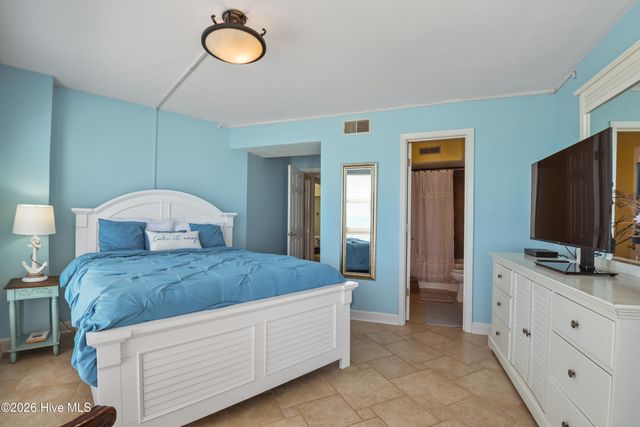 2000 New River Inlet Road 1407, N Topsail Beach, NC 28460
