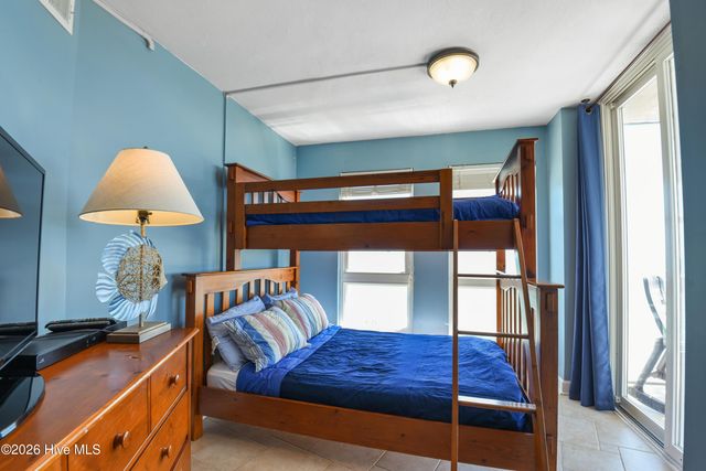 2000 New River Inlet Road 1407, N Topsail Beach, NC 28460