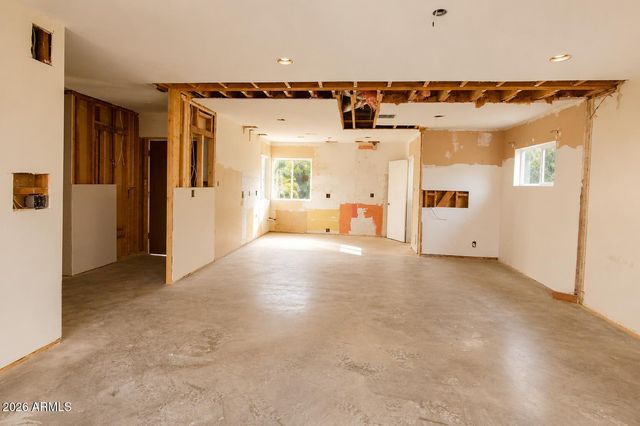4529 N 9th Avenue, Phoenix, AZ 85013