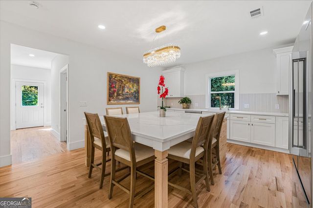 1038 W Atlanta Street SE, Marietta, GA 30060