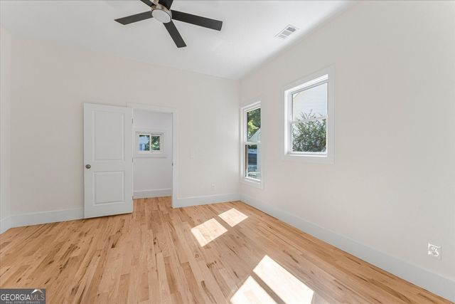 1038 W Atlanta Street SE, Marietta, GA 30060